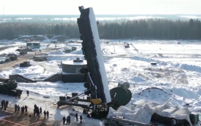 Russia Deploys Portable ICBM Nukes Outside Moscow, Aimed at the West