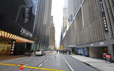 VIDEO: Shooting of United Healthcare CEO in NYC – Killer May have Dropped cell phone!