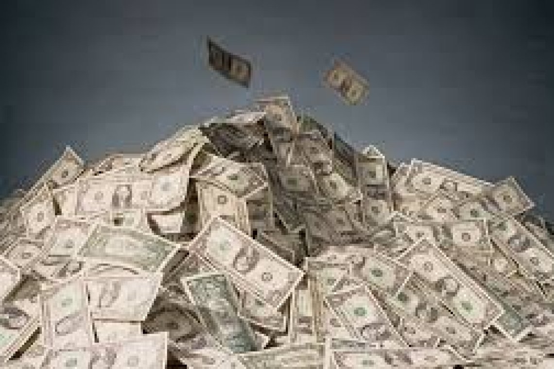 Foreign Investors POURING Money into USA – This May Keep The Hounds Of Hell At Bay For A While If It Keeps Up.