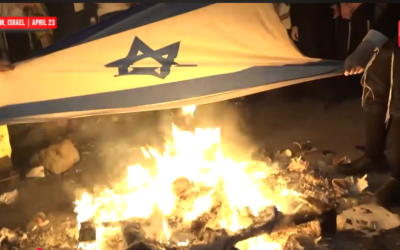 SHOCK VIDEO: Jews BURN Israeli Flag, SHUT DOWN Netanyahu’s ‘Bulls**t’ In Jerusalem
